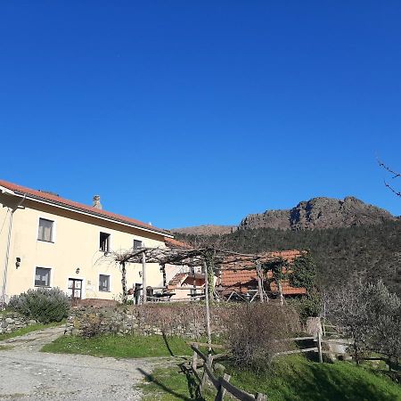 メーレ Agriturismo Grillaヴィラ エクステリア 写真