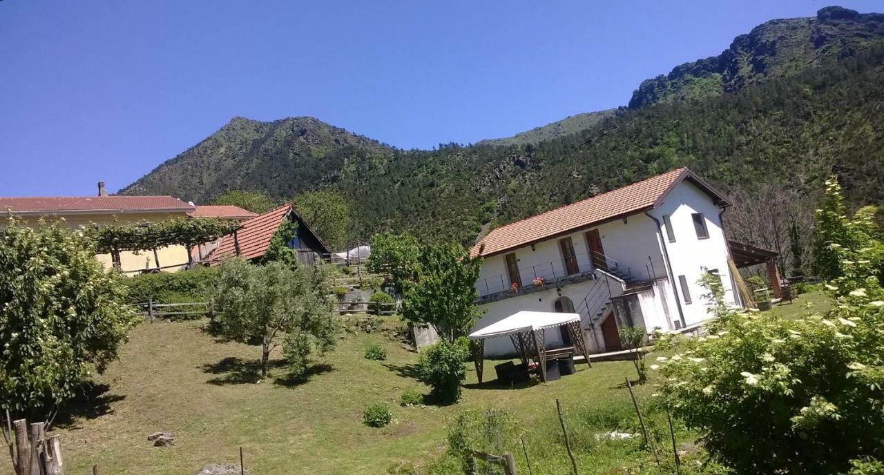 メーレ Agriturismo Grillaヴィラ エクステリア 写真